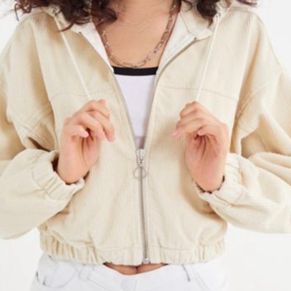BDG Cropped Corduroy Zip up Jacket - Size M - Cream